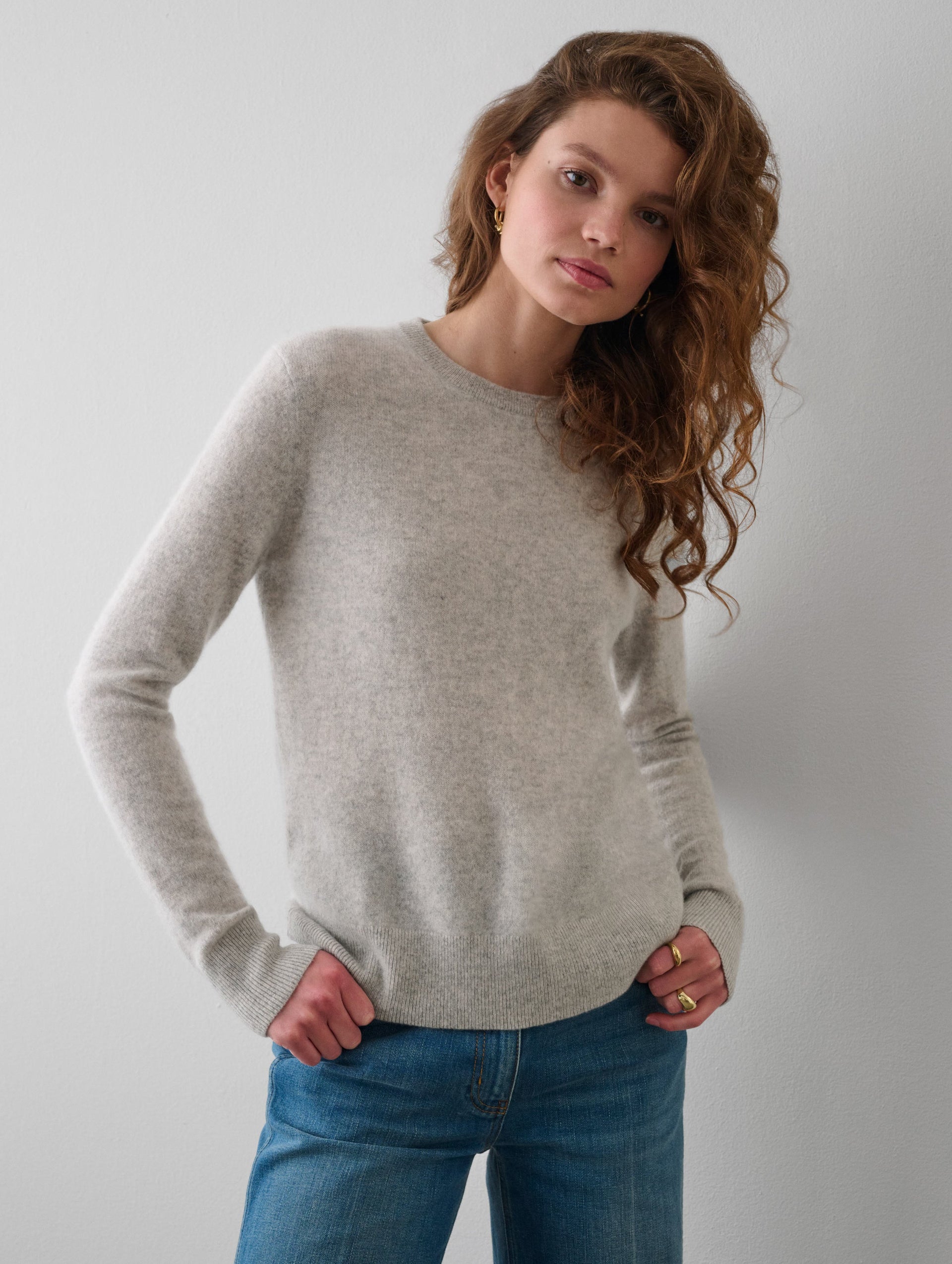 Cashmere Shrunken Crewneck – White + Warren