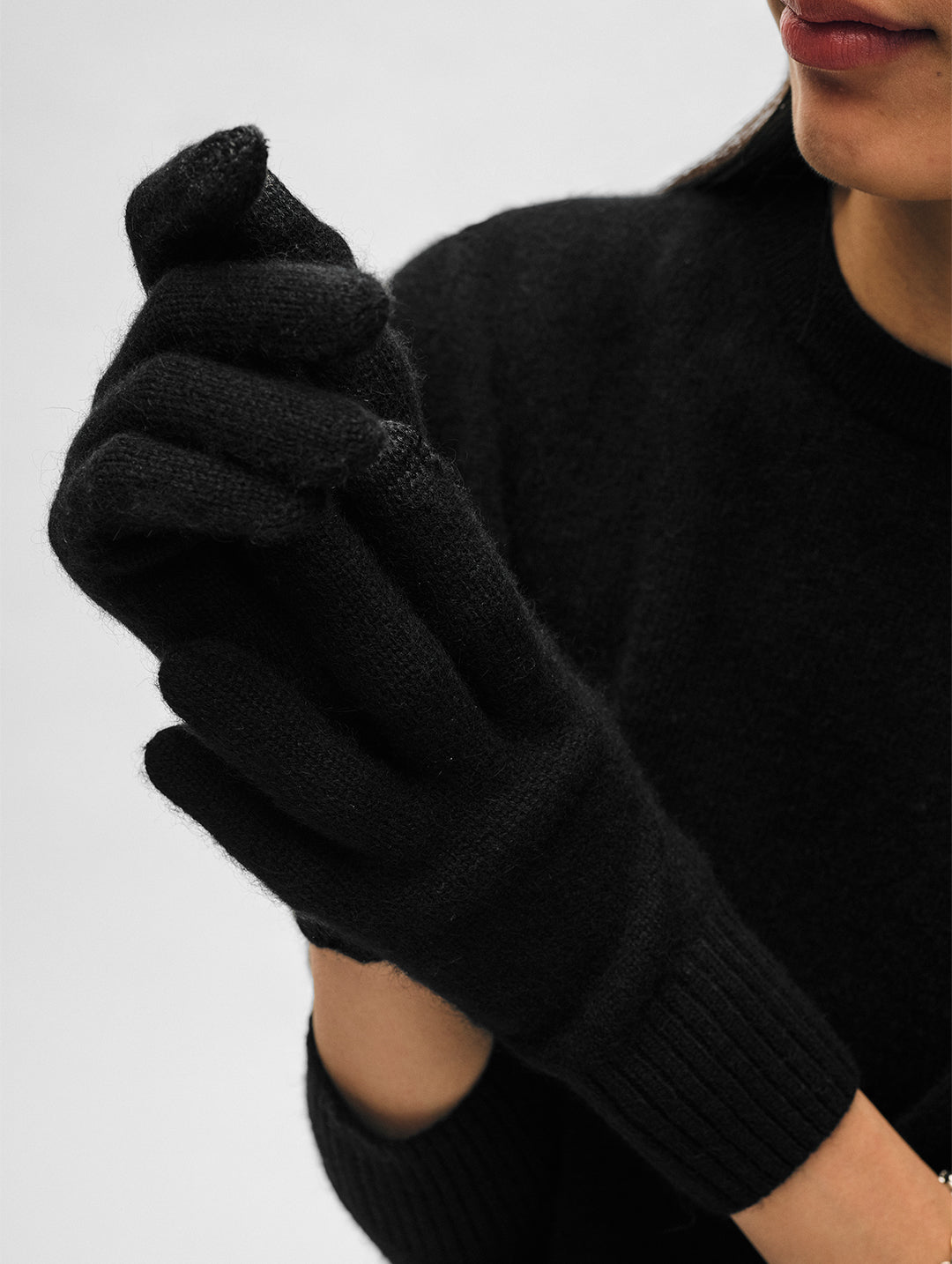 Cashmere gloves on sale