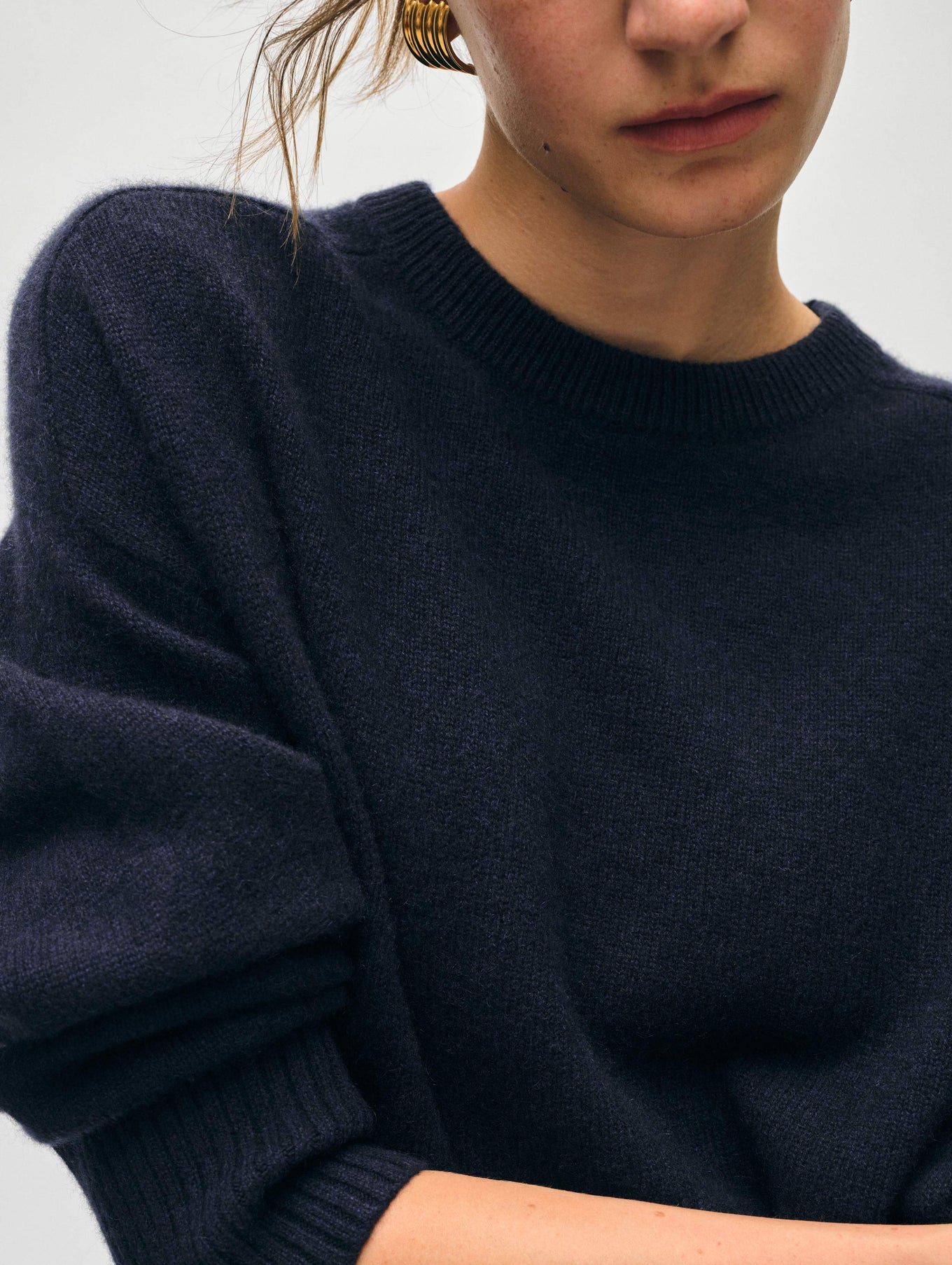 Cashmere Saddle Sleeve Crewneck