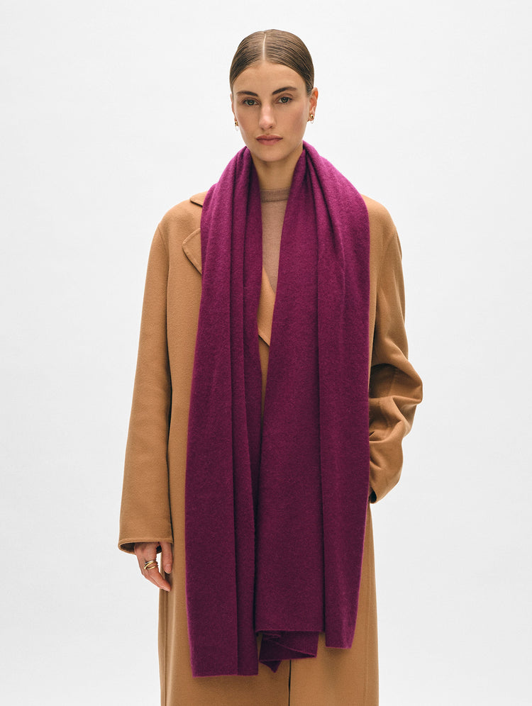 files/4547T_Cashmere-Travel-Wrap_midnight-violet_RF_02.jpg